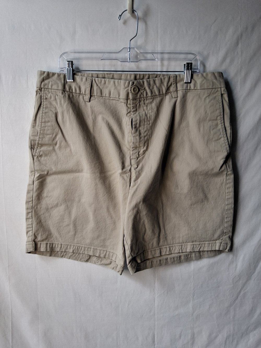 Old Navy Men's Flat Front Shorts - Light Khaki